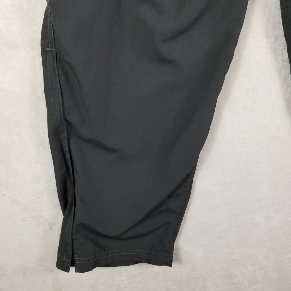 REI Co-op Mens XL x 30 Convertible Hiking Cargo Pants Gray Nylon UPF 50+ Zip Off